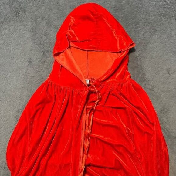 Adult Red Velvet Hooded Robe Cloak Halloween Costume - Picture 3 of 4